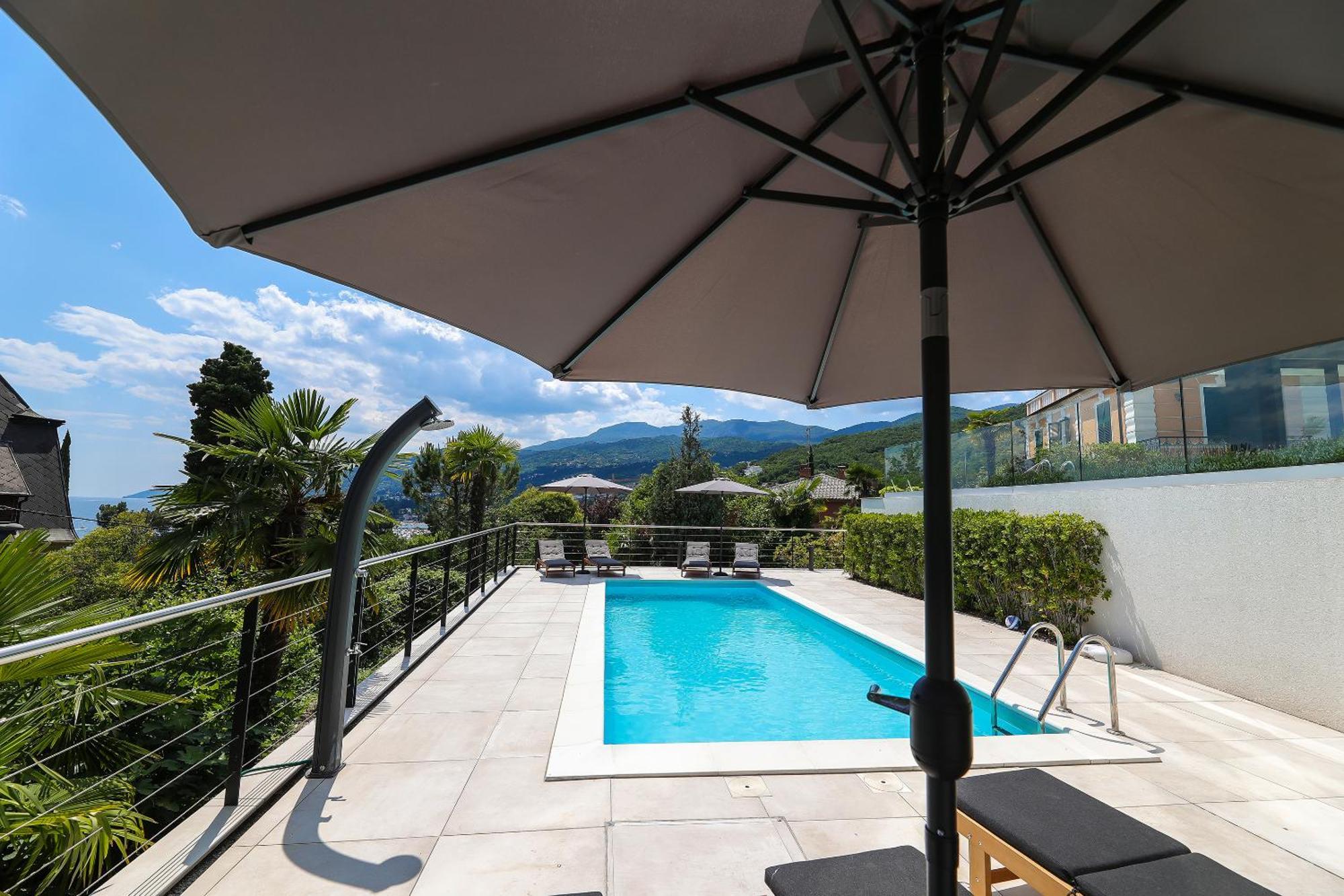 Luxury Twin Apartments Opatija Exterior foto